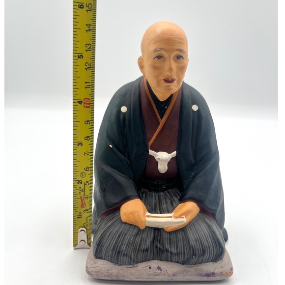 Vintage Hakata Mimasu‎ Japanese Figurine Elder Man Kneeling with Scroll Statue - Picture 6 of 6